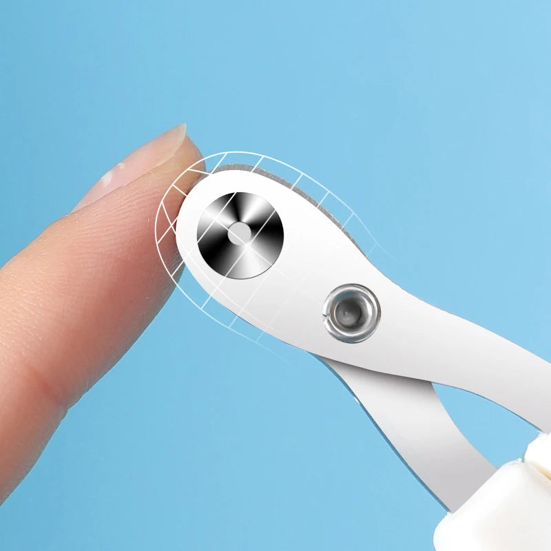 Stainless steel cat and dog nail trimmer featuring ergonomic grip for safe and precise claw care.